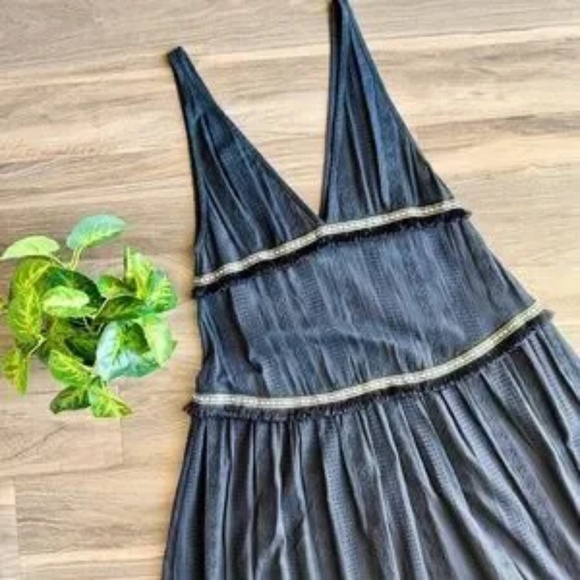 TAJ Black Tiered Boho Maxi Dress with Deep V-Neck Sleeveless Resort Style Size S - Picture 10 of 11